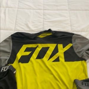 *SOLD* fox riding gear (mtb)